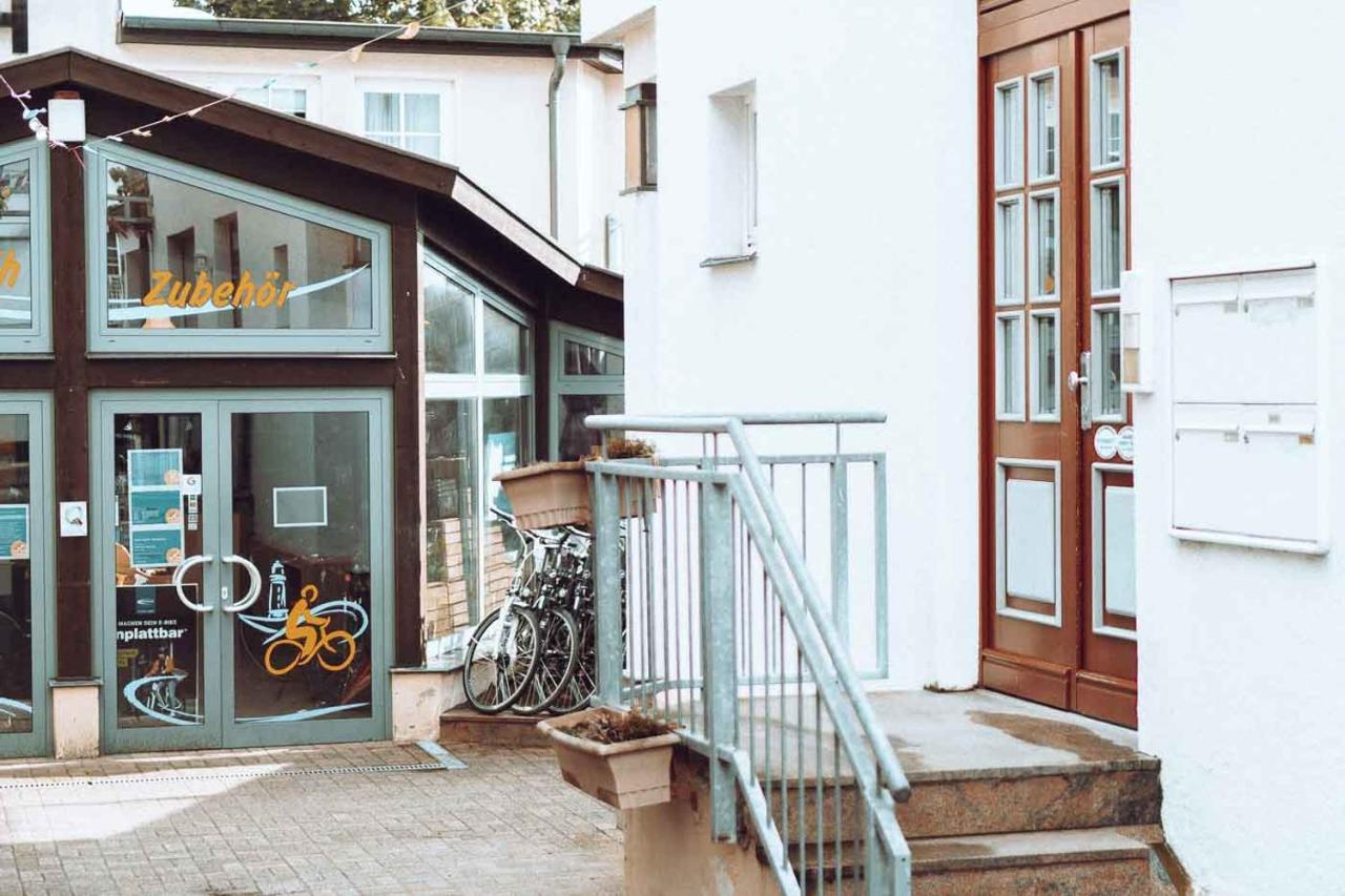 Apartmenthaus Chrischanshof Rostock Exterior foto