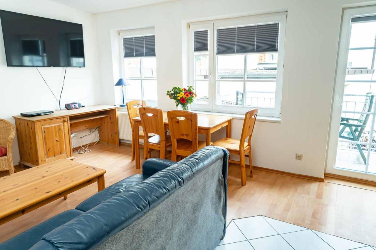 Apartmenthaus Chrischanshof Rostock Exterior foto