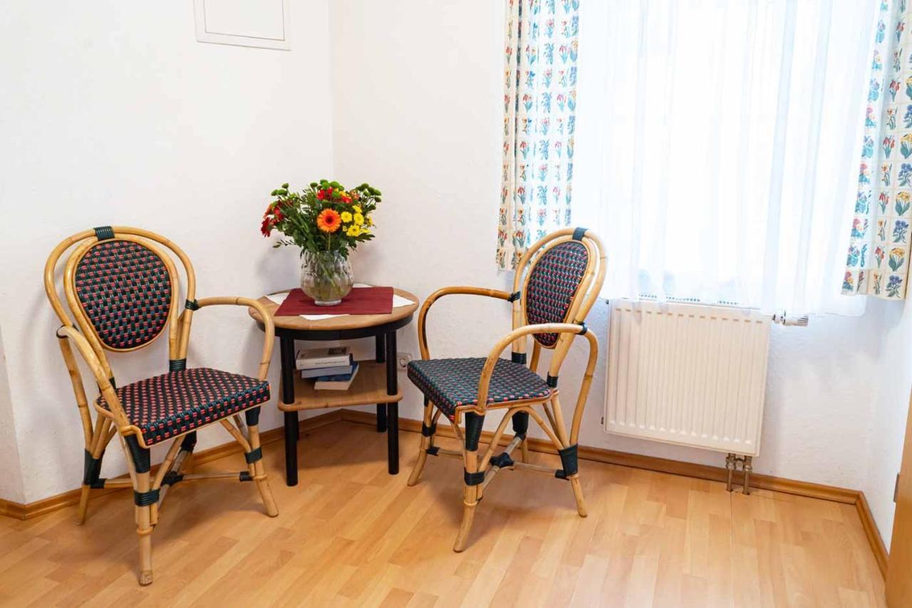 Apartmenthaus Chrischanshof Rostock Exterior foto