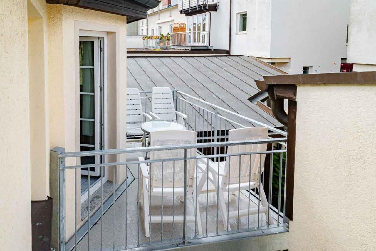 Apartmenthaus Chrischanshof Rostock Exterior foto